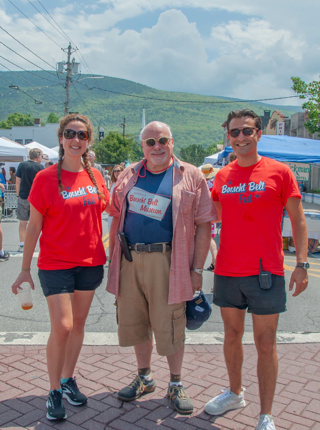 Borscht Belt Museum treasurer Peter Alan Chester with festival volunteers Julie and Chris were among the thousands schvitzing and celebrating in Ellenville, NY last weekend.